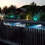 Les Saint Pierre بيت ضيافة 3*